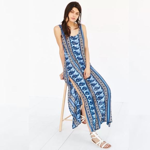 Faithfull the Brand Dresses & Skirts - Faithfull The Brand Formentera Maxi Dress